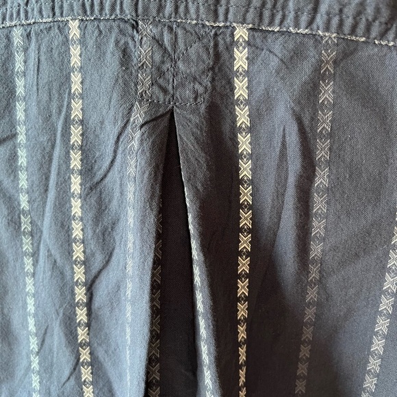 SONOMA Long sleeve button down blouse color cyclone blue size XL Gorp co… - Picture 4 of 9